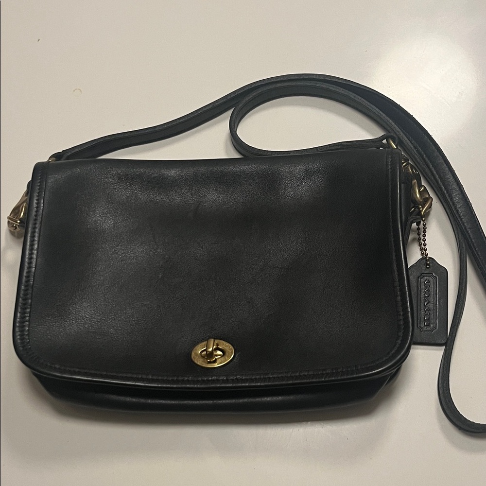 Coach Classic Black Leather Shoulder Bag